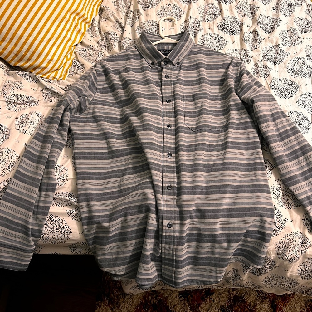 Mizzen and Main Button Down